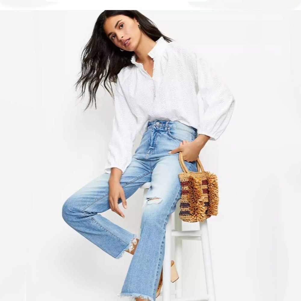 Loft Frayed High Rise Straight Crop Jeans In Staple Indigo Wash Size 30 / 10
